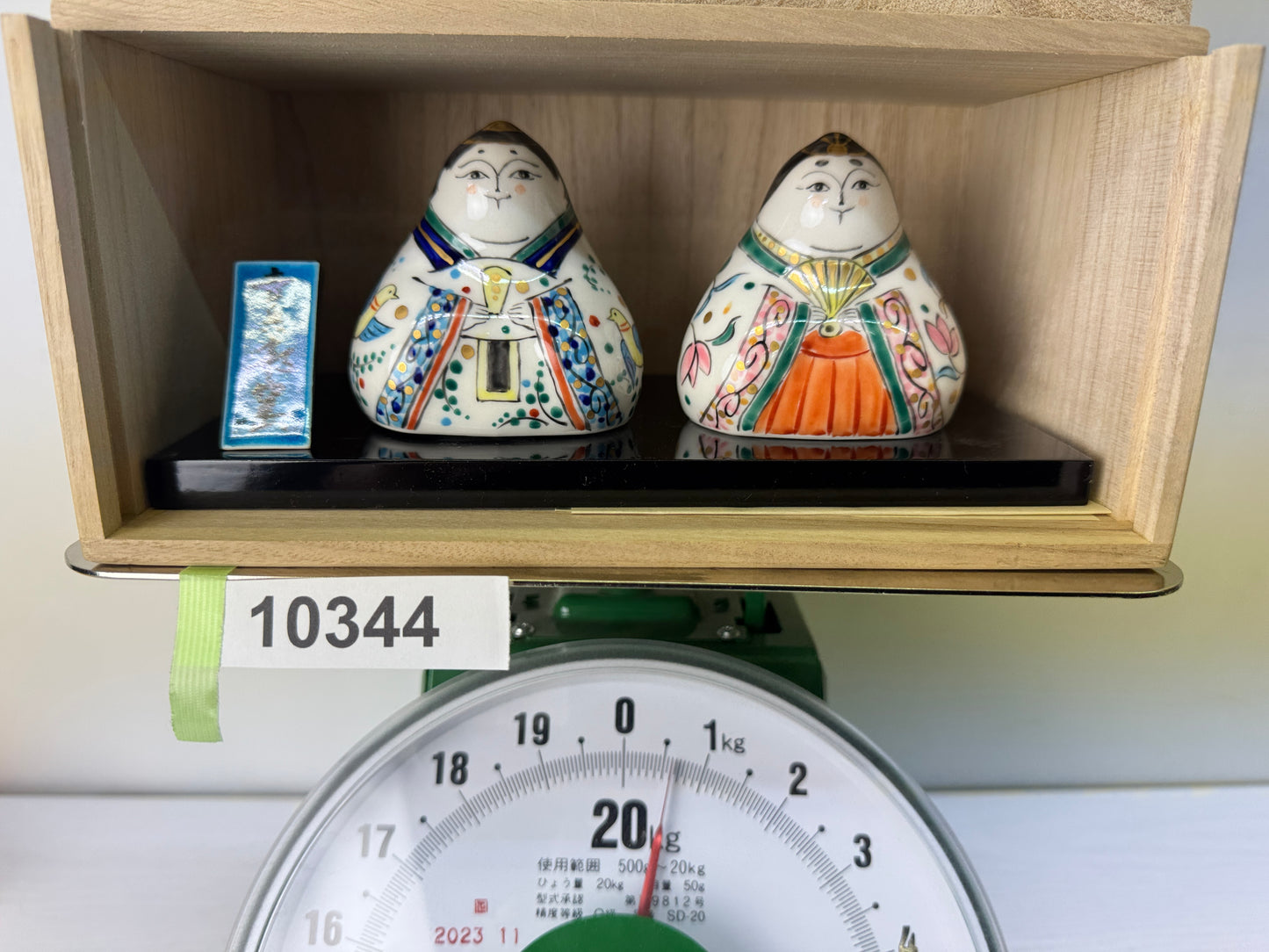 Y10344 NINGYO Mino-ware Hina doll figurine signed box Japan antique interior