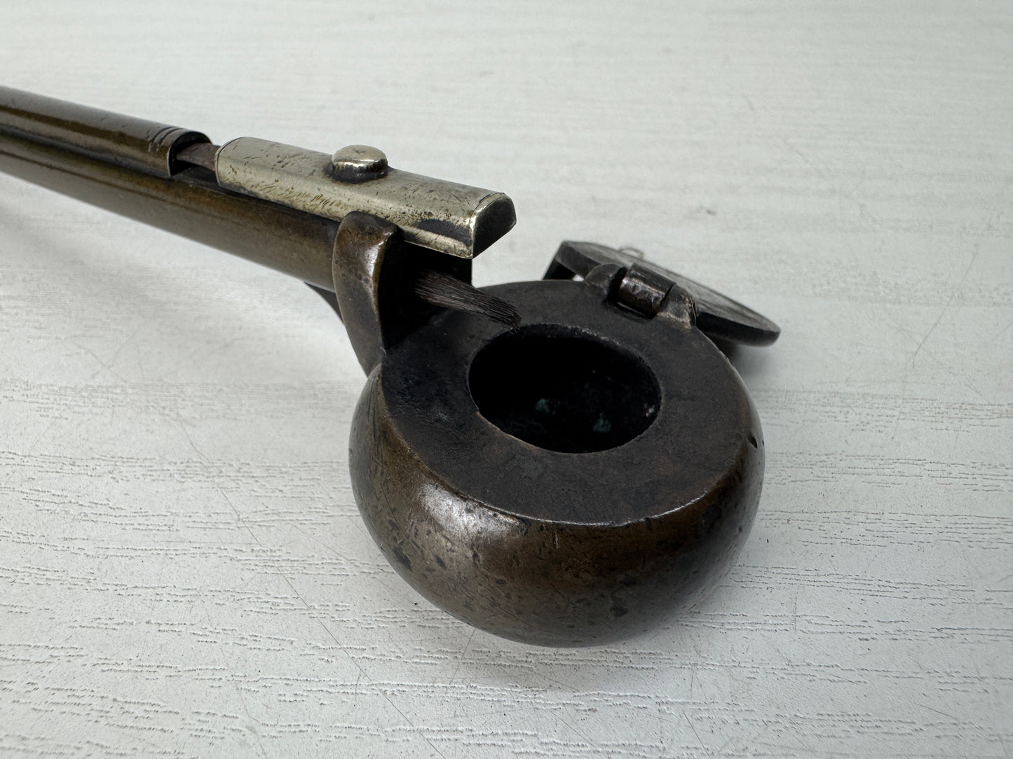 Y10364 YATATE Crescent moon signed Japan Ink Pen Holder antique Brush & Inkwell