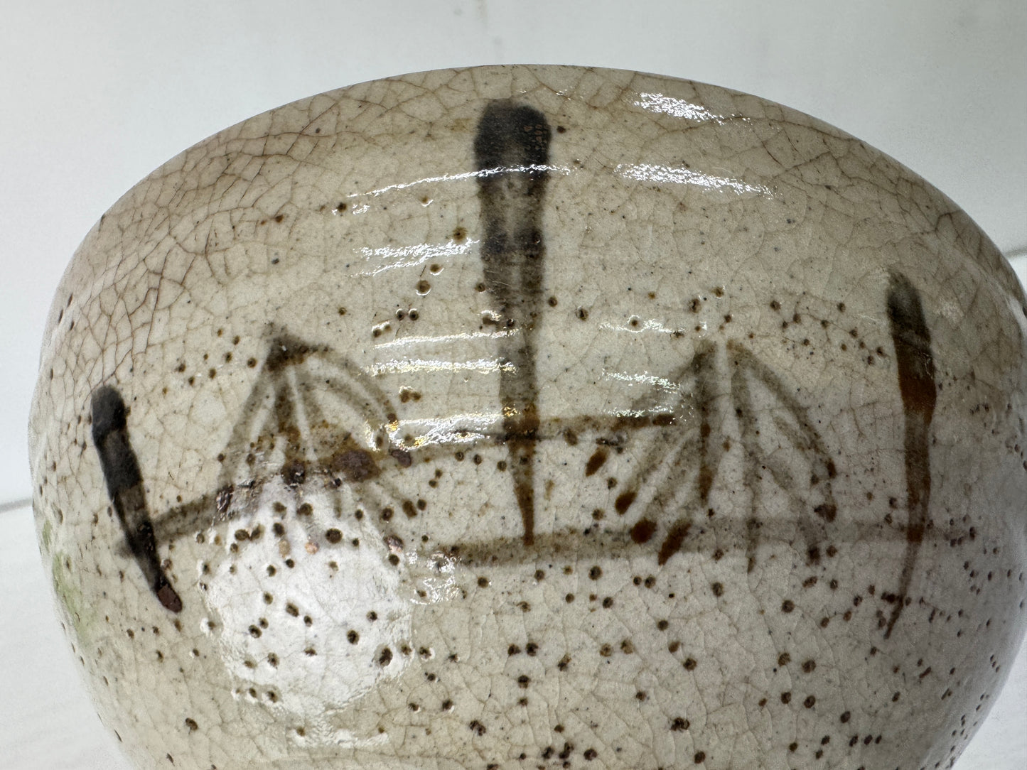 Y10391 CHAWAN Oribe-ware flat bowl signed Japan antique tea ceremony pottery cup