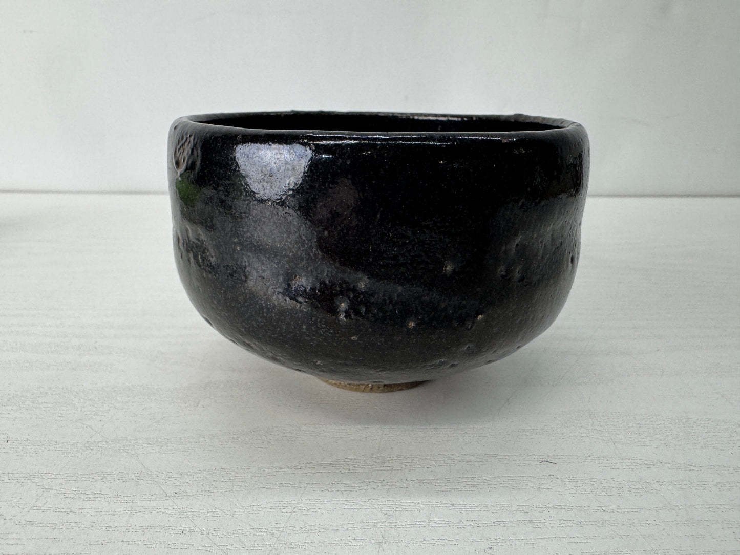 Y10394 CHAWAN Raku-ware black bowl signed Japan antique tea ceremony pottery cup