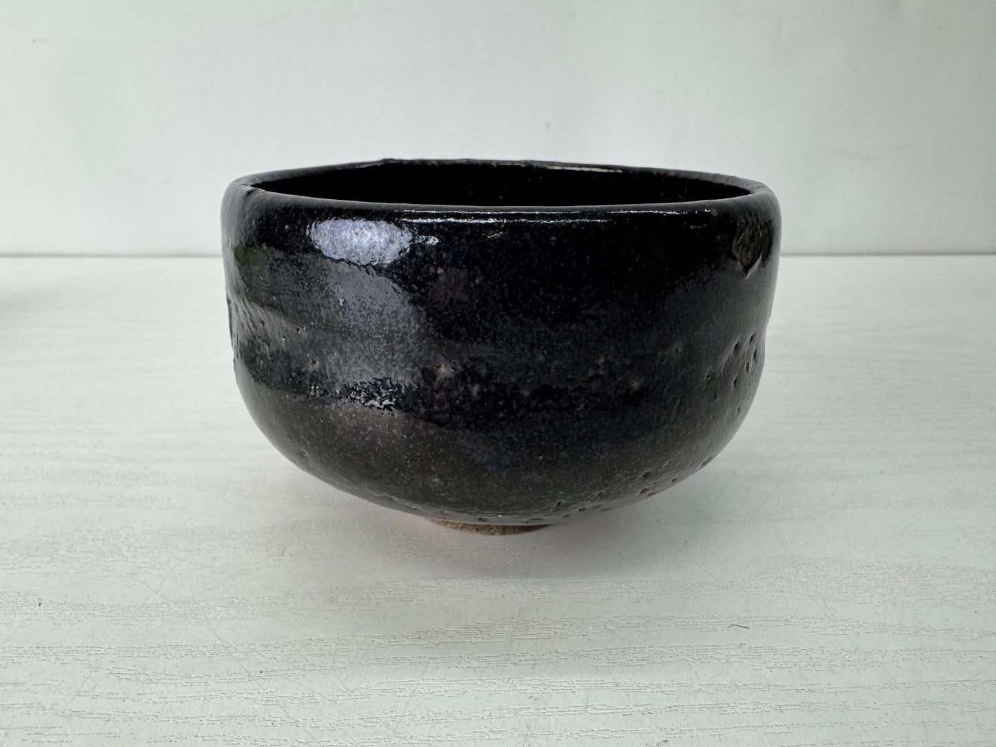 Y10394 CHAWAN Raku-ware black bowl signed Japan antique tea ceremony pottery cup