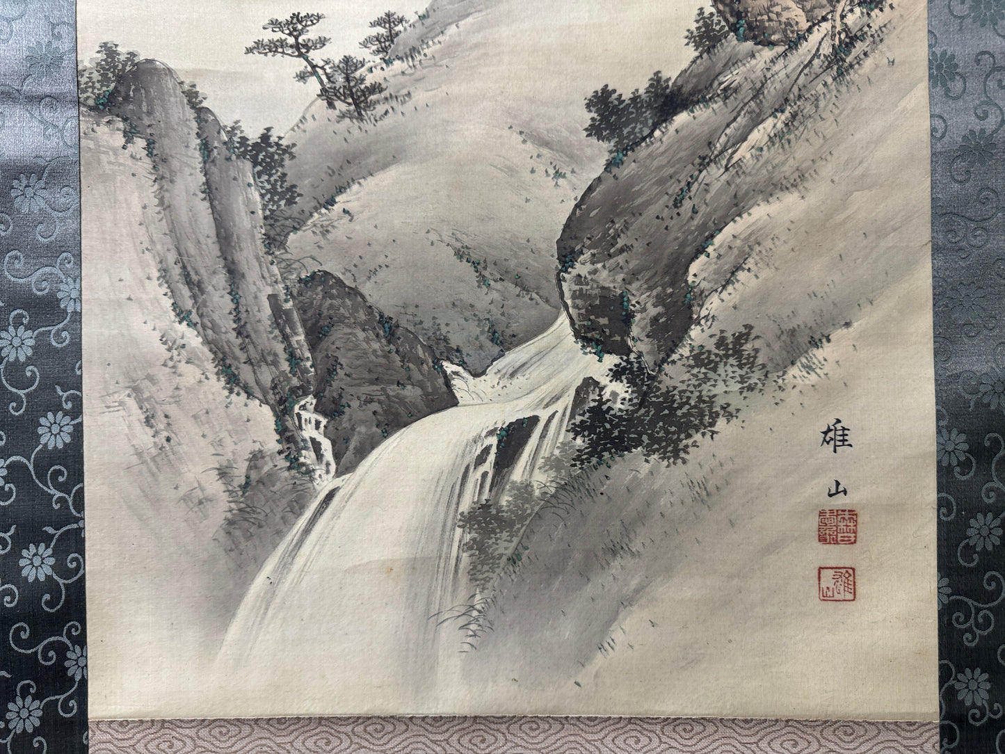 Y10397 KAKEJIKU Hanging scroll Pine Landscape signed box Japan antique interior