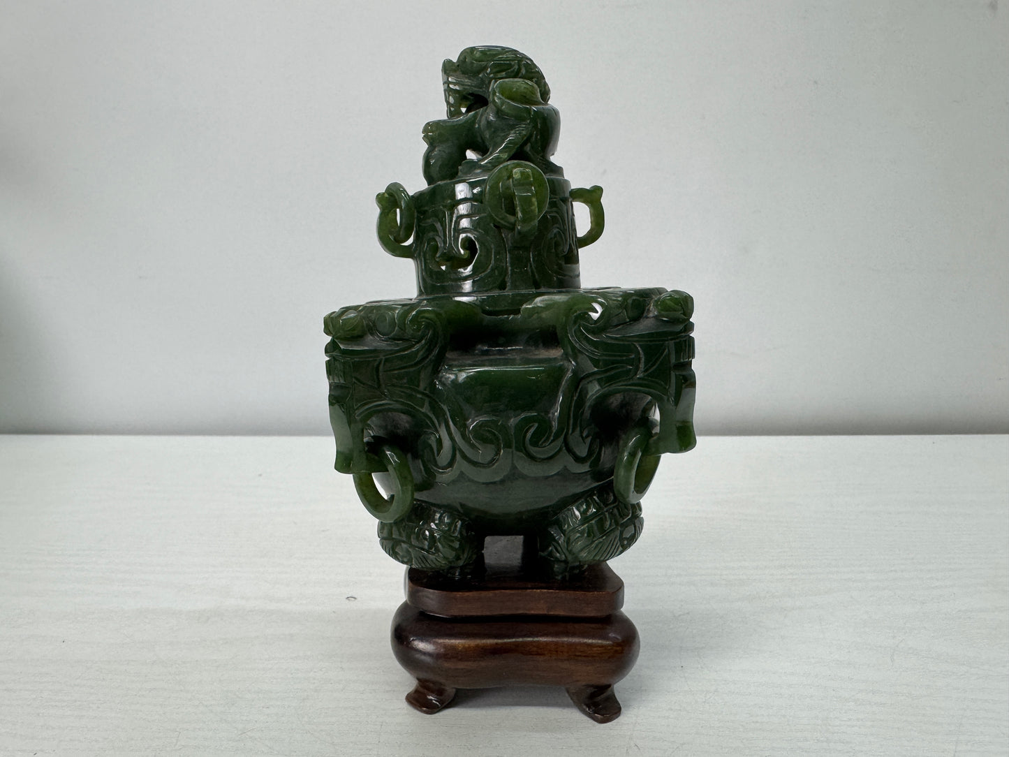 Y10409 KOURO Jade wooden stand Japan antique incense burner aromatherapy aroma