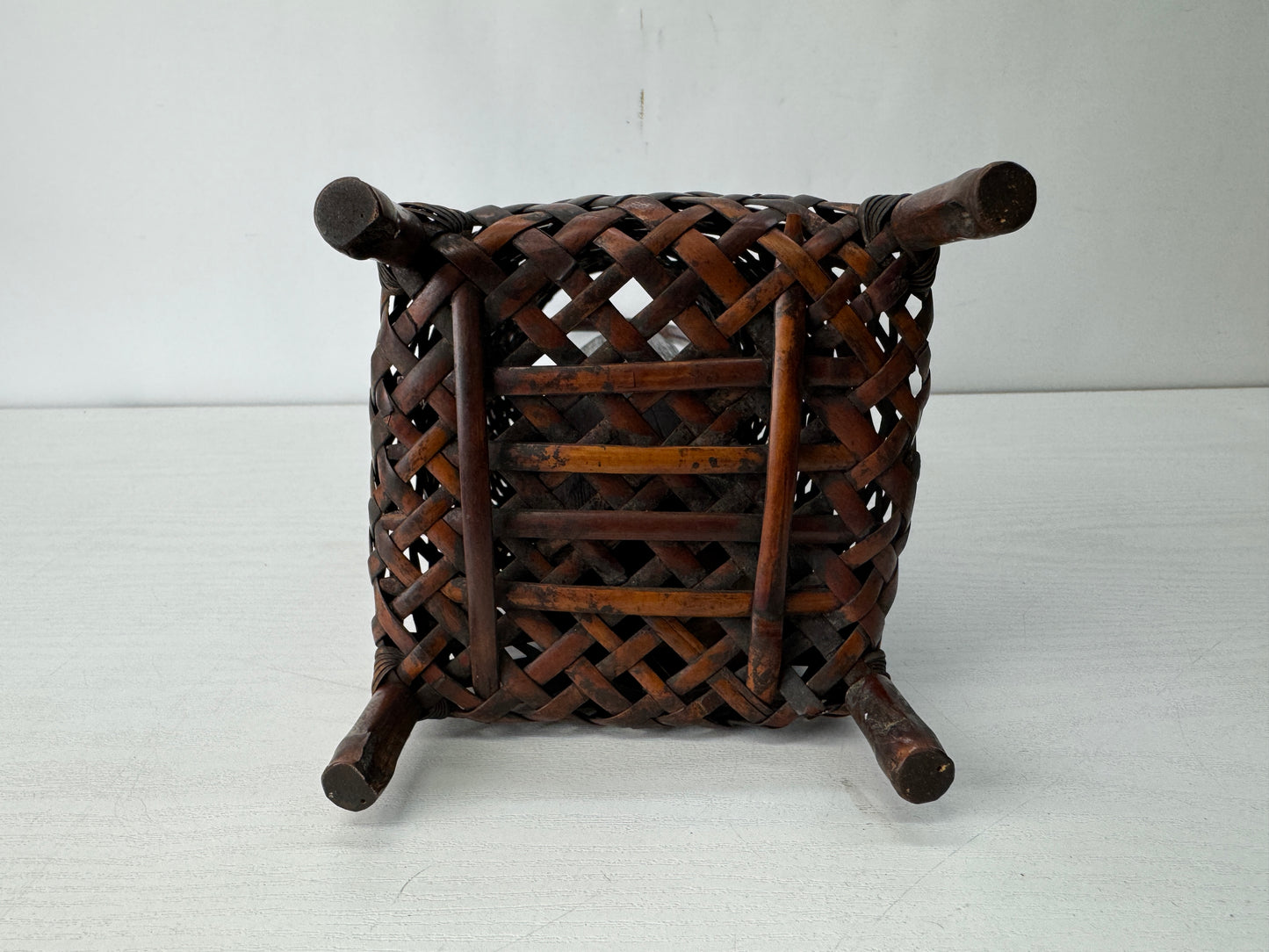 Y10432 Bamboo Woven Basket Flower vase handle Japan Ikebana floral arrangement