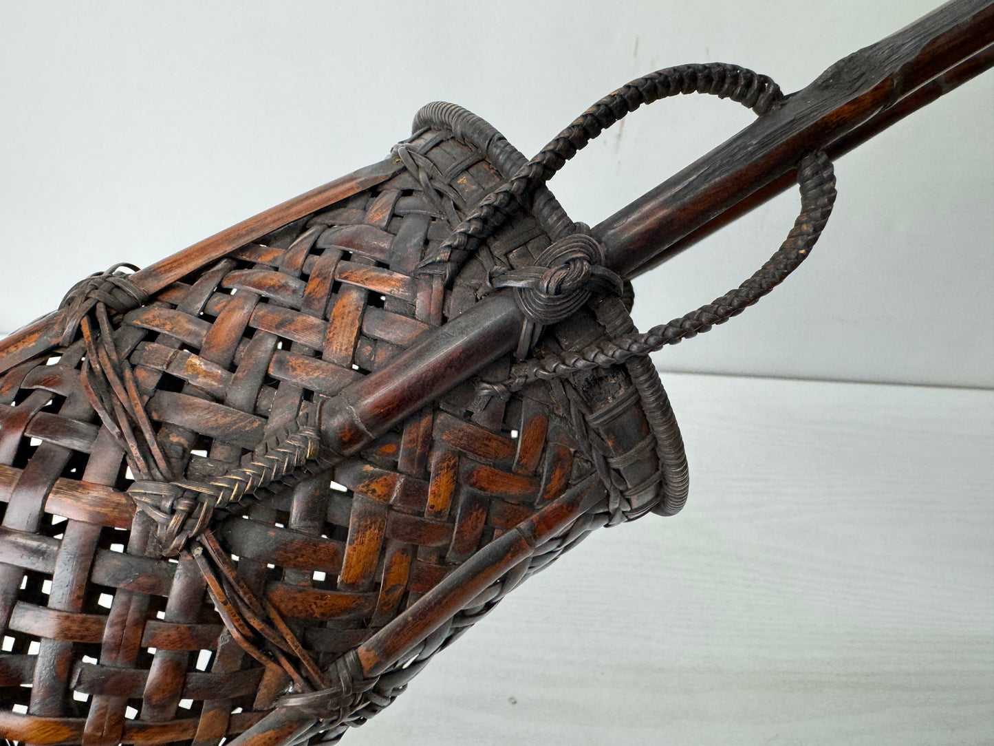 Y10432 Bamboo Woven Basket Flower vase handle Japan Ikebana floral arrangement