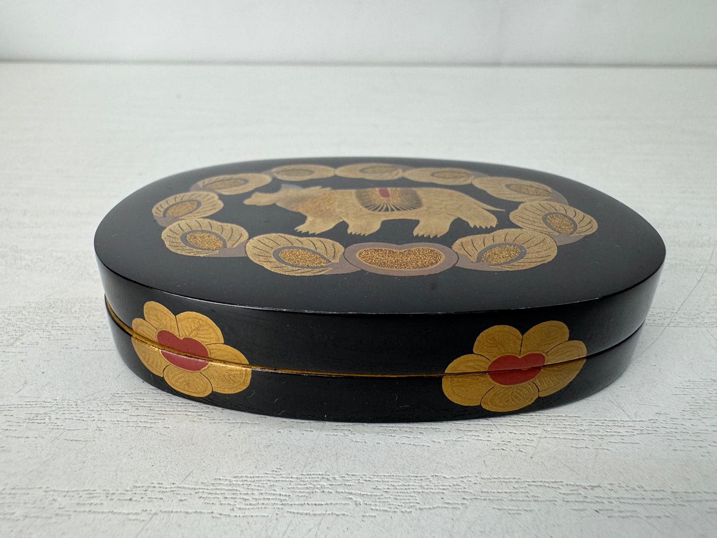 Y10435 BOX Makie signed box Japan antique incense container fragrance aroma