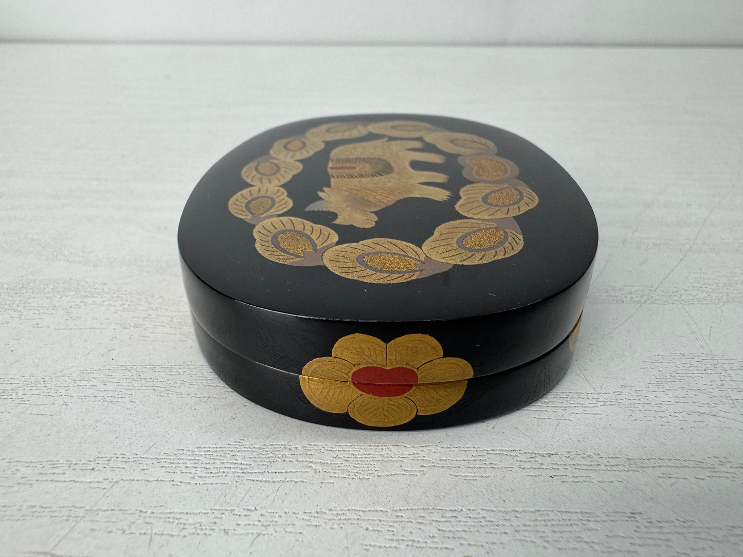 Y10435 BOX Makie signed box Japan antique incense container fragrance aroma