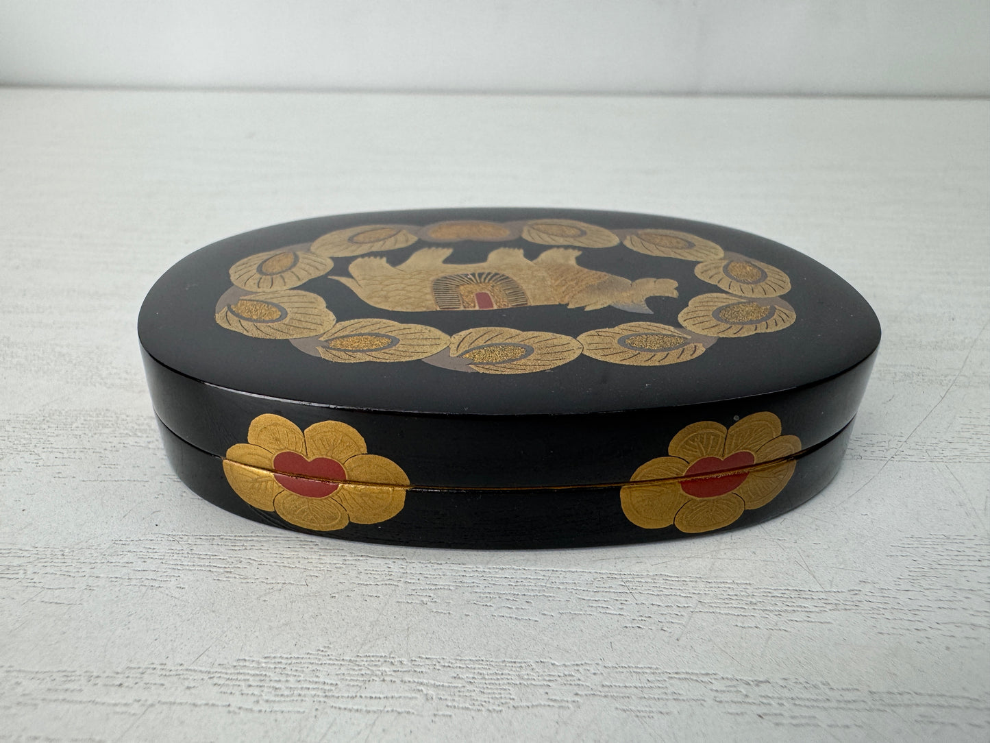 Y10435 BOX Makie signed box Japan antique incense container fragrance aroma
