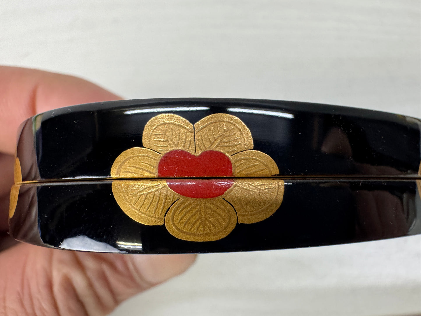 Y10435 BOX Makie signed box Japan antique incense container fragrance aroma