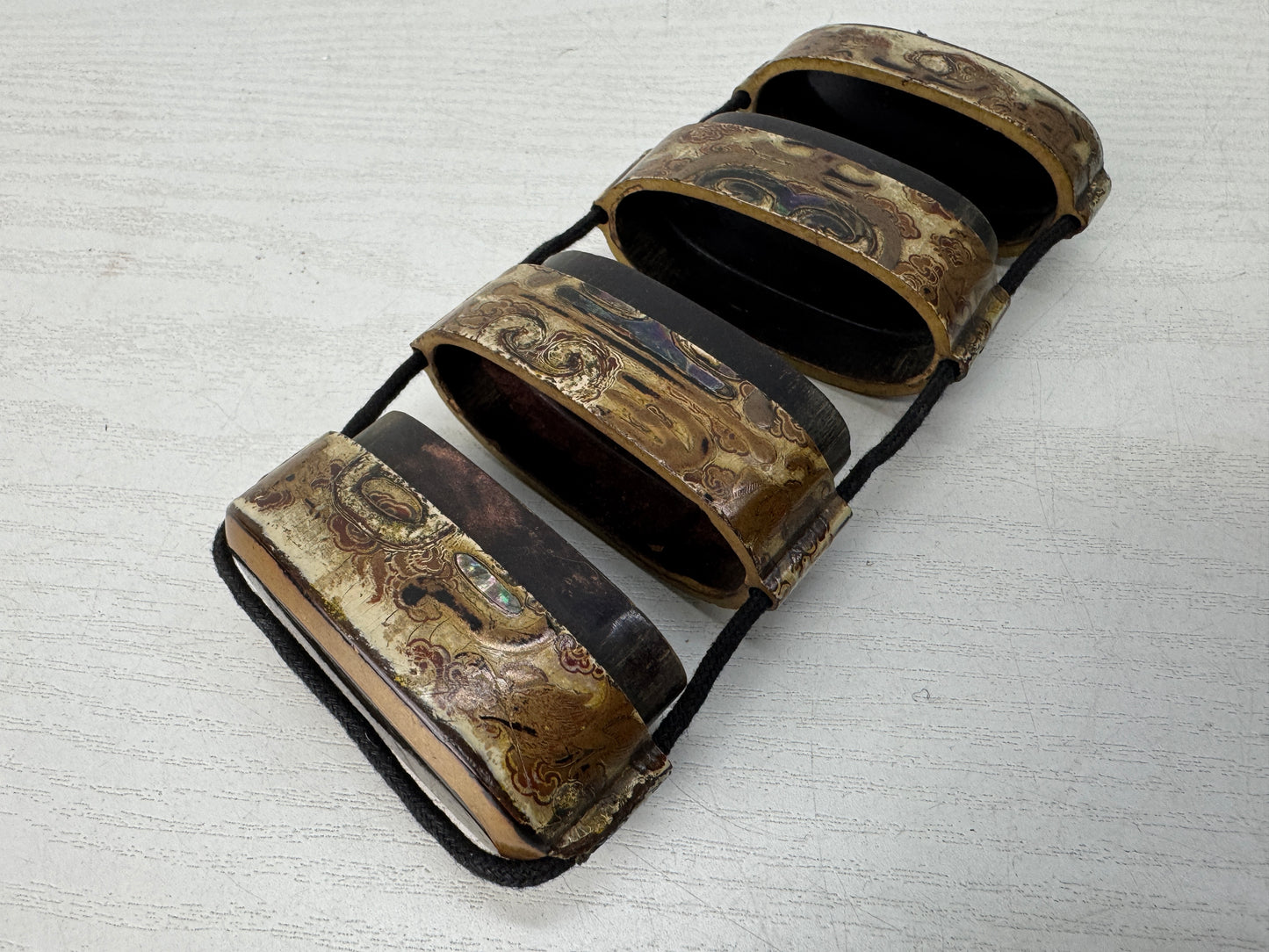 Y10437 INROU Makie Pill box case Cloud Dragon Japan antique kimono accessory