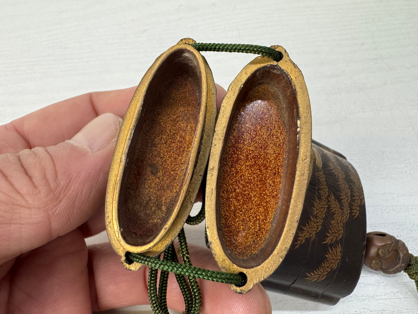 Y10438 INROU Makie Pill box case Pavilion Bamboo Japan antique kimono accessory
