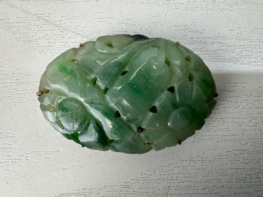 Y10442 OBIDOME Jade carving Sash clip brooch Flower Japan antique kimono jewelry