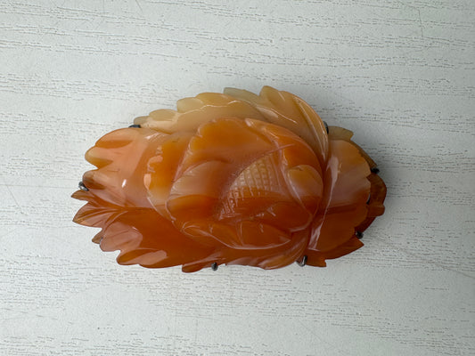 Y10443 OBIDOME Agate carving Sash clip brooch Flower Japan antique kimono pin
