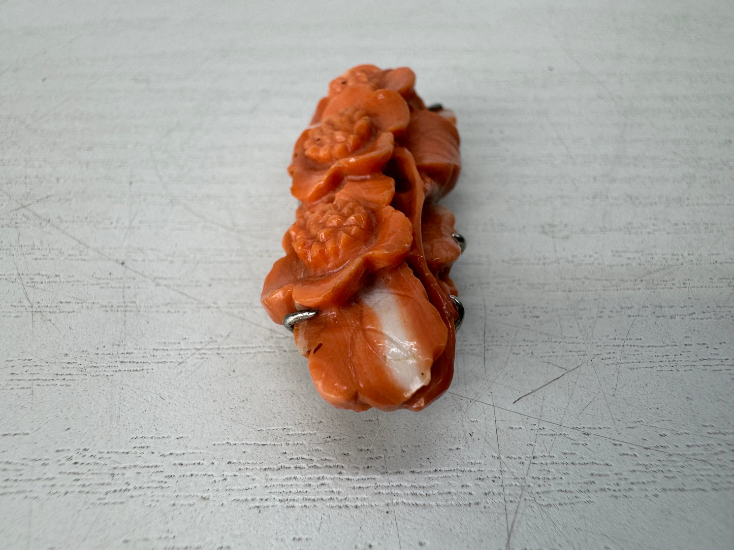 Y10445 OBIDOME Coral Sash clip brooch Flower carving Japan antique kimono pin