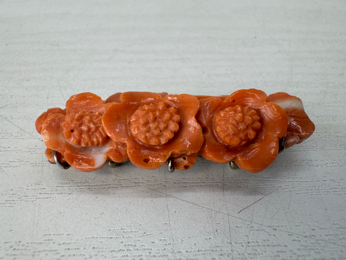 Y10445 OBIDOME Coral Sash clip brooch Flower carving Japan antique kimono pin