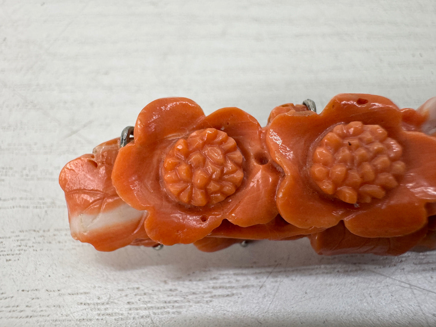 Y10445 OBIDOME Coral Sash clip brooch Flower carving Japan antique kimono pin