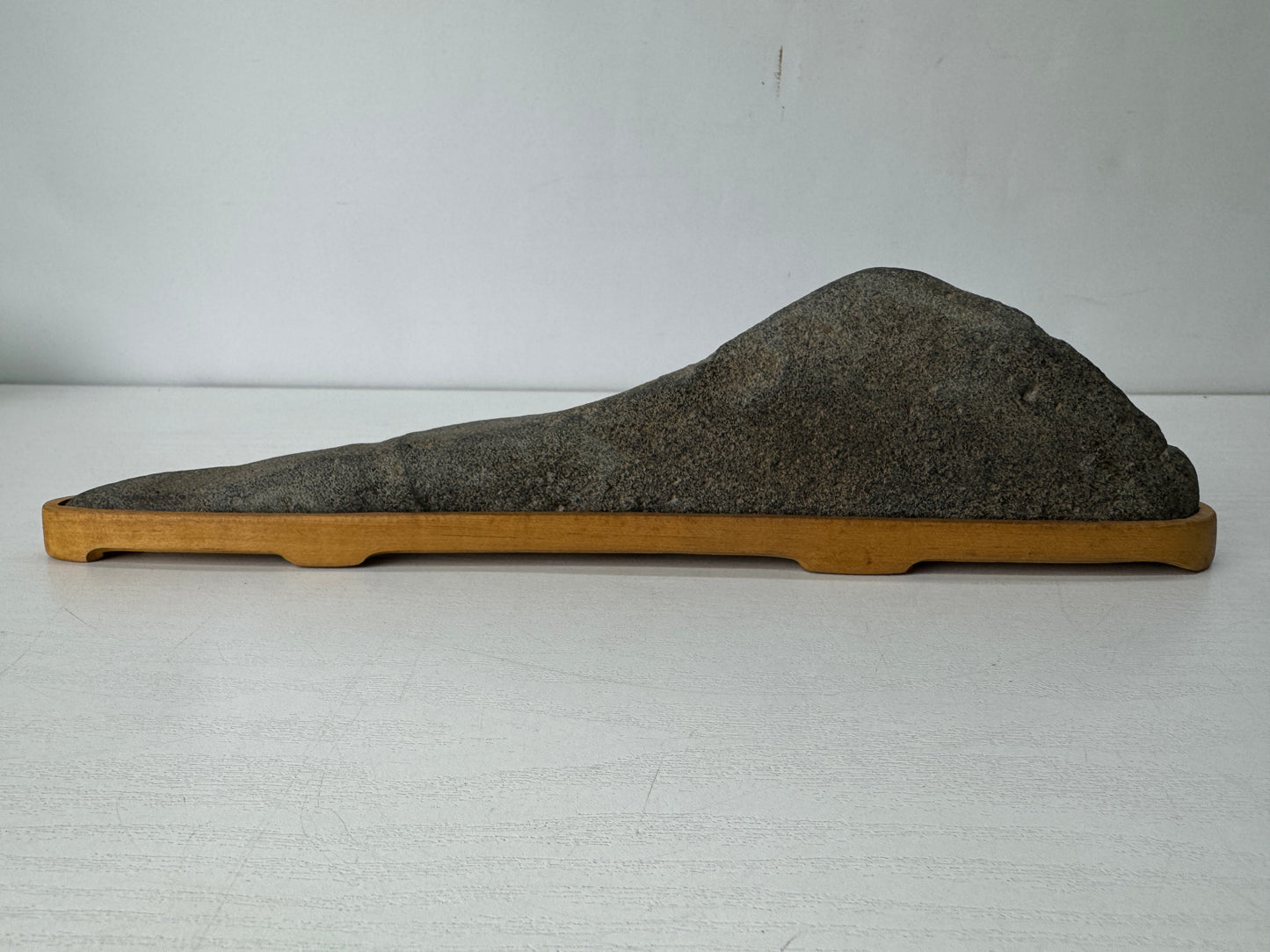 Y10446 OKIMONO Suiseki viewing stone wooden stand Mountain shape Japan antique