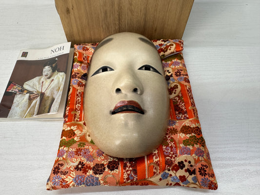 Y10468 NOH MASK wood carving young girl box Japan antique omen men dance drama