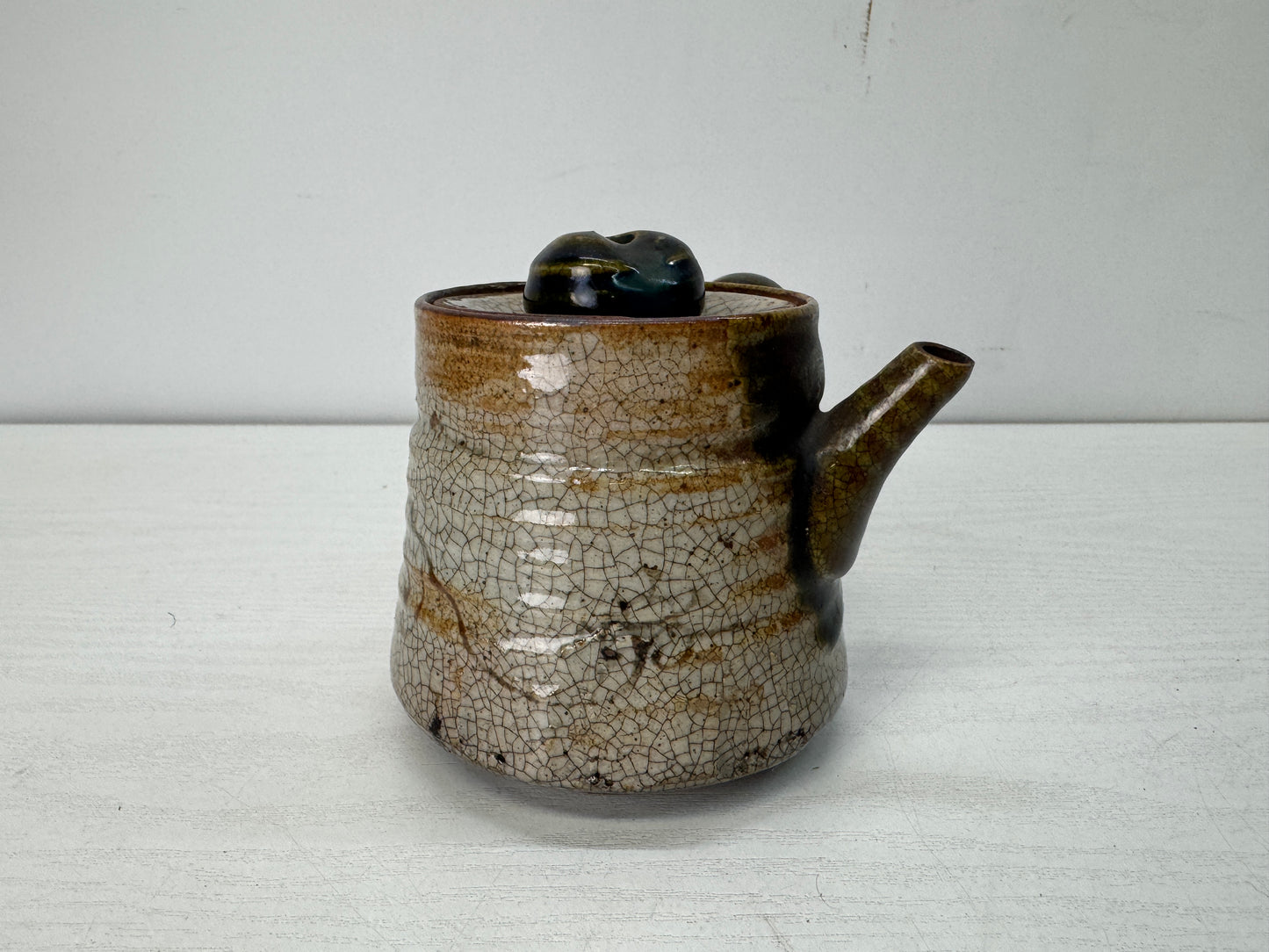 Y10490 KYUSU Oribe-ware teapot pot Sencha chipped lid Japan antique tea ceremony