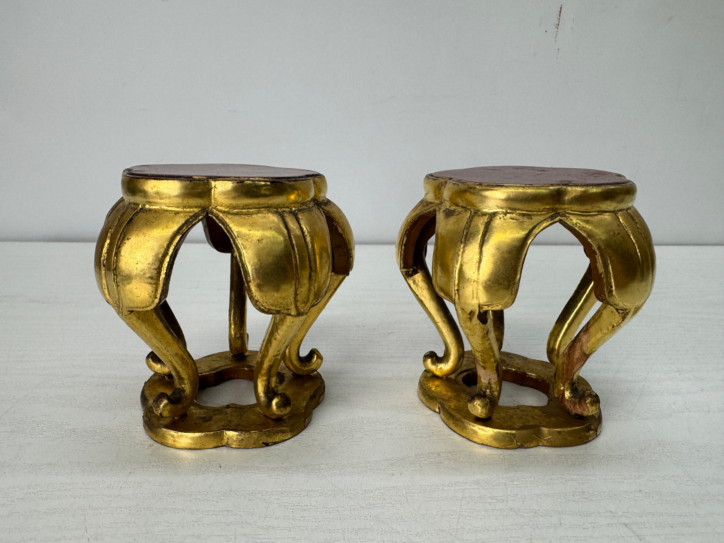 Y10498 Buddhist Altar Equipment gold leaf small stand Japan antique Buddhism