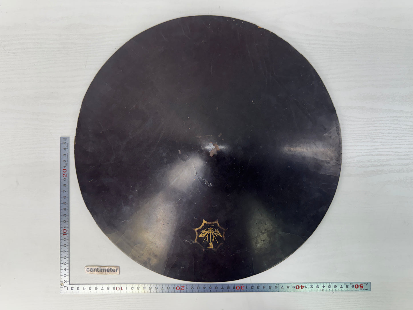 Y10500 JINGASA Family crest black lacquer Japan antique samurai hat yoroi helmet