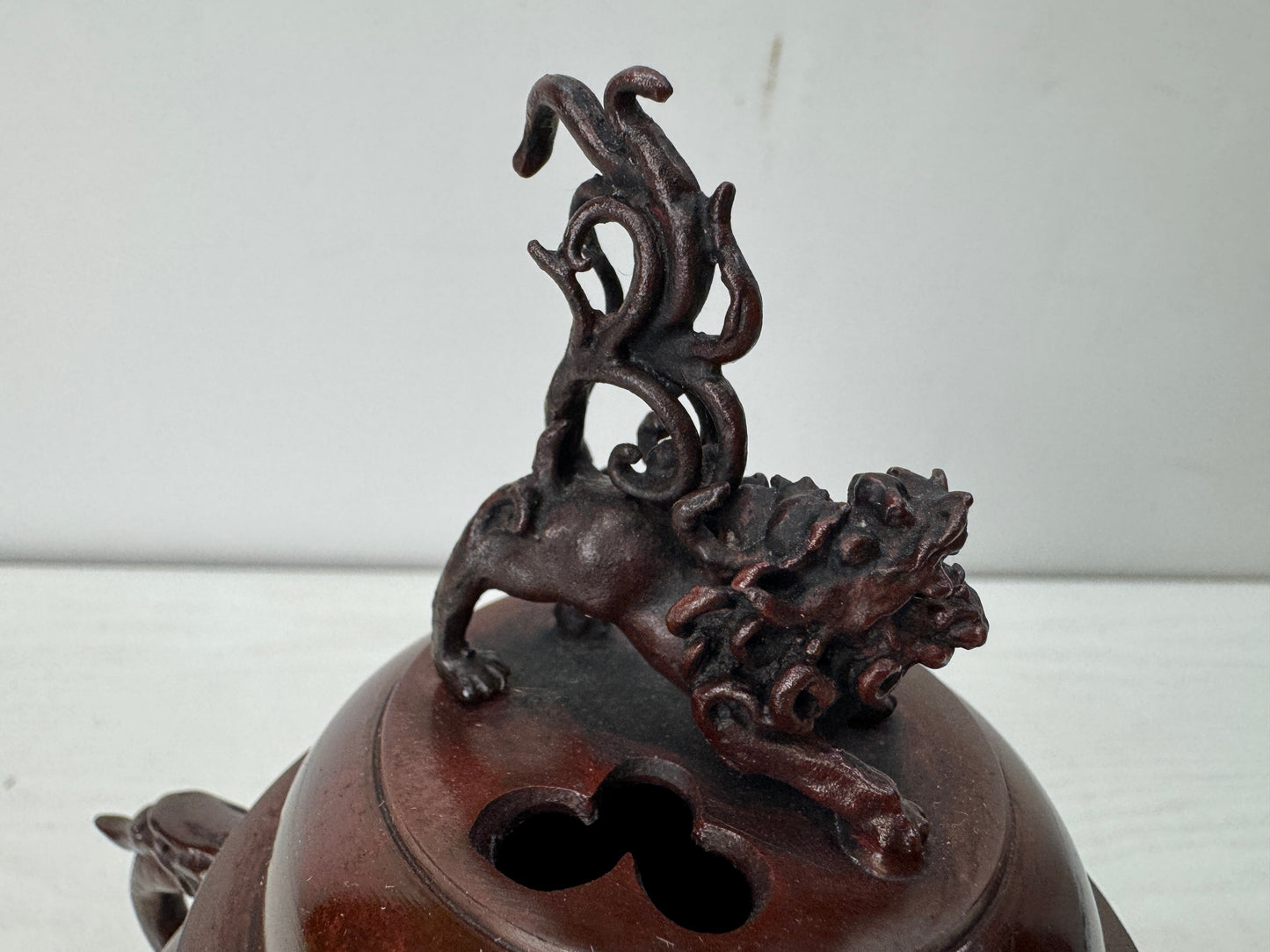 Y10503 KOURO Copper signed box Japan antique incense burner aromatherapy aroma