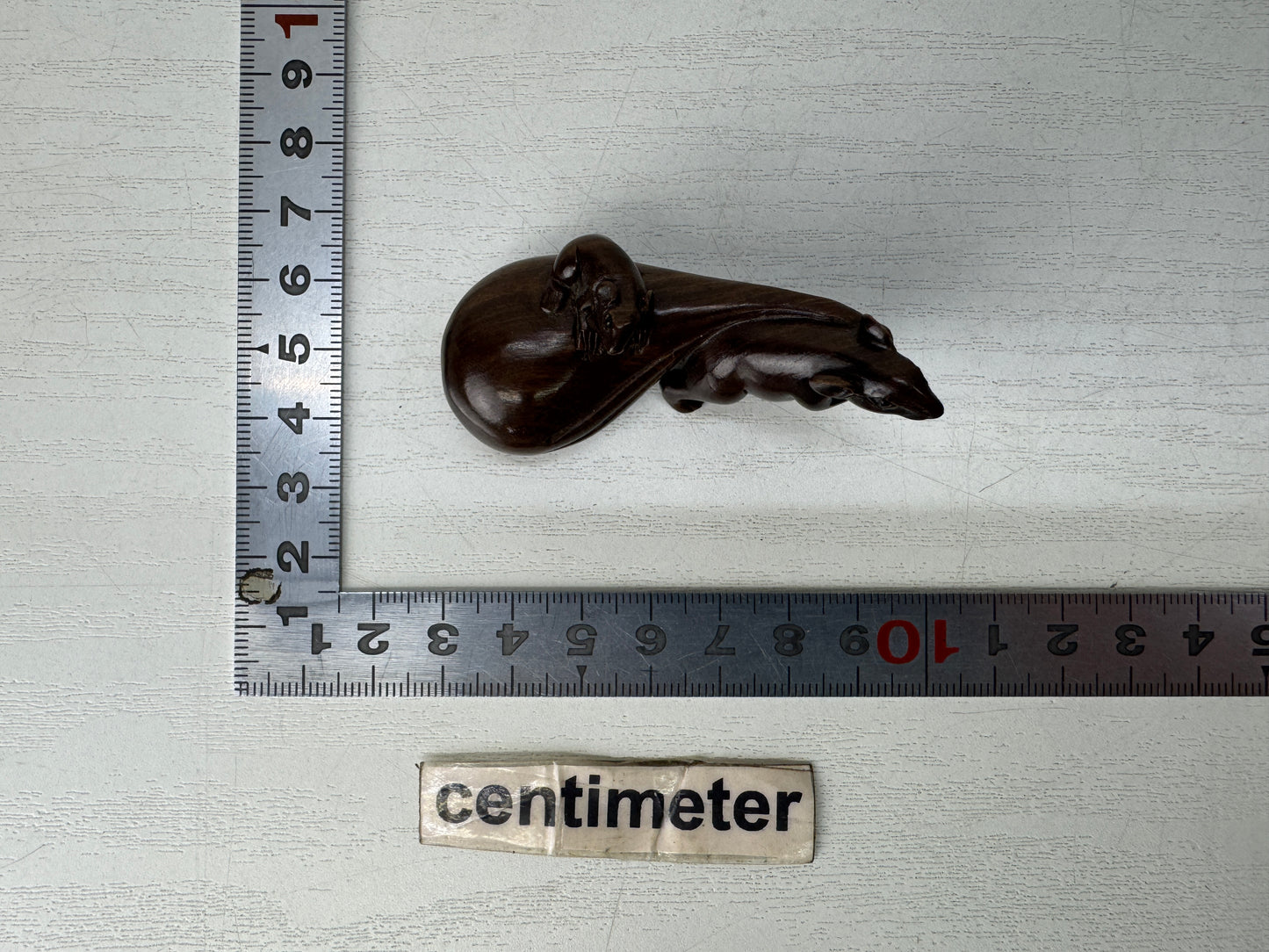 Y10507 NETSUKE wood carving Mouse signed Japan antique kimono accessory sagemono
