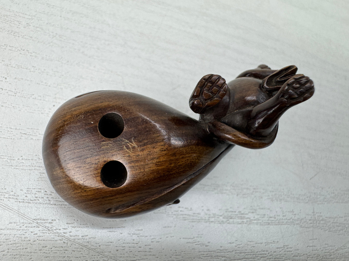Y10507 NETSUKE wood carving Mouse signed Japan antique kimono accessory sagemono