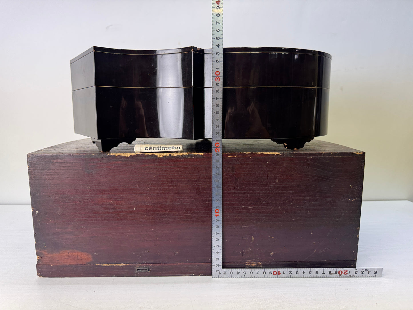 Y10554 BOX deformed 2-tiered Makie container Japan antique storage lunch case