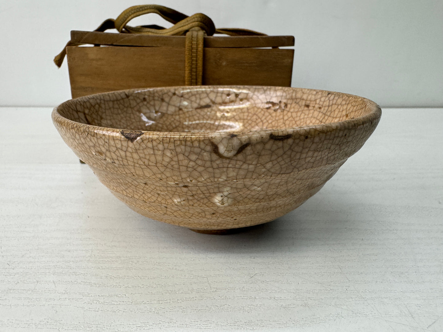 Y10571 CHAWAN Mino-ware flat bowl box Japan antique tea ceremony pottery cup