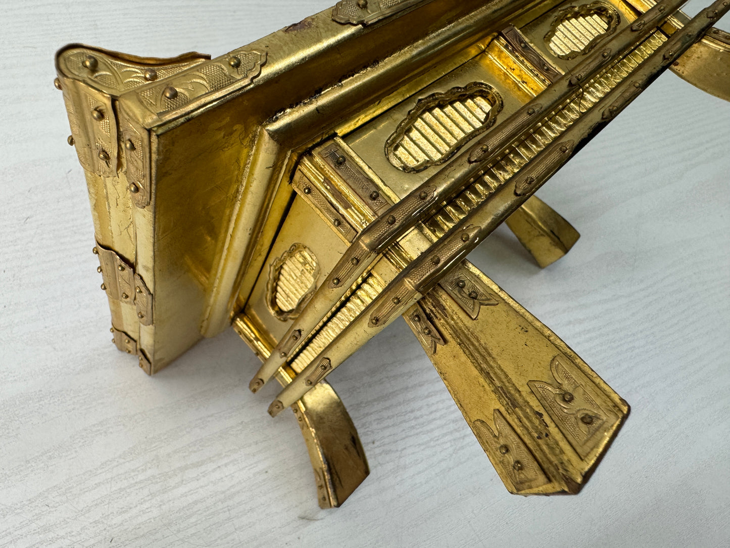 Y10577 Buddhist Altar Equipment Gold Makie Sutra desk Japan antique Buddhism