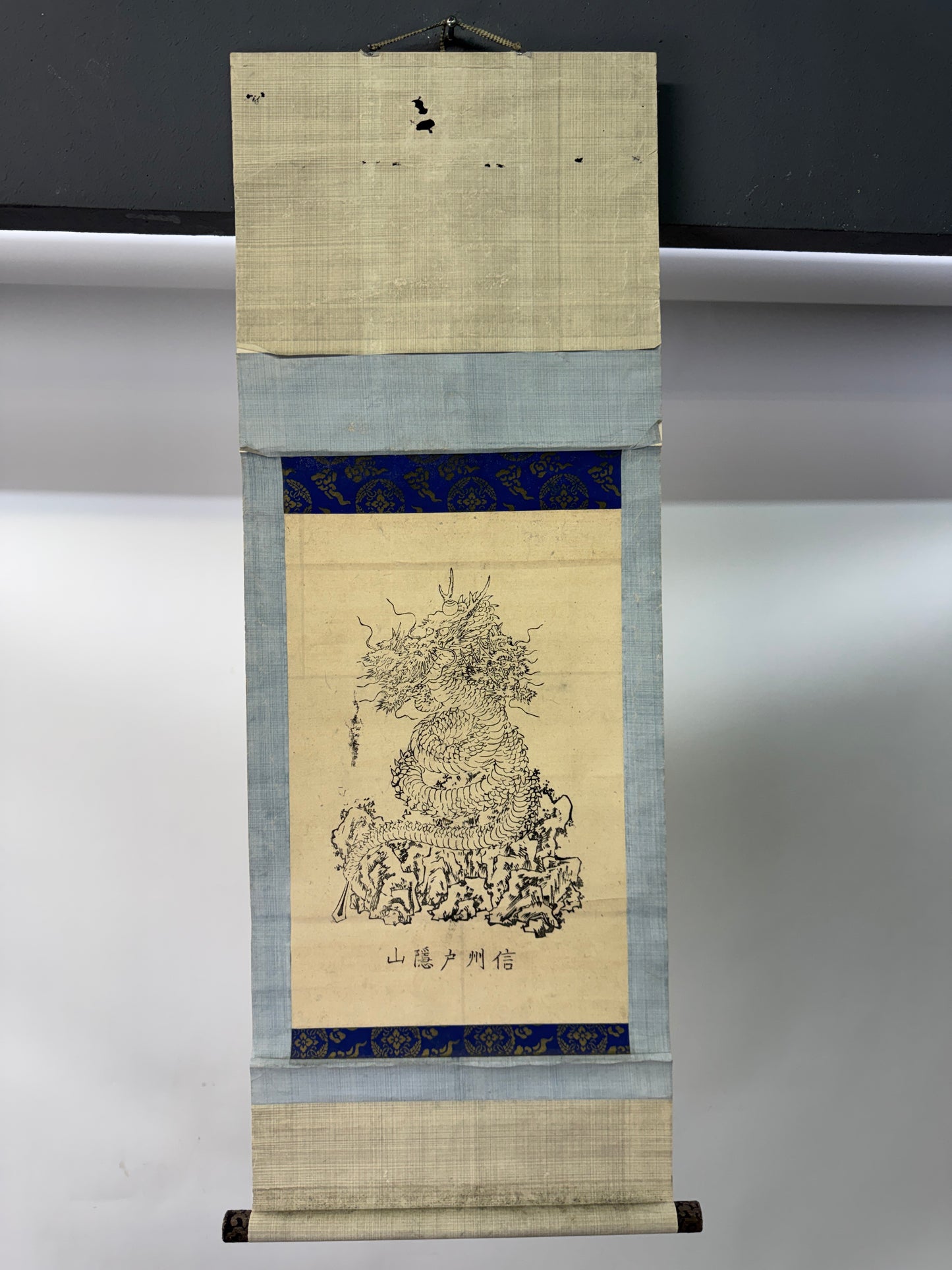 Y10612 KAKEJIKU Hanging scroll Dragon printed Buddhist image Japan antique decor