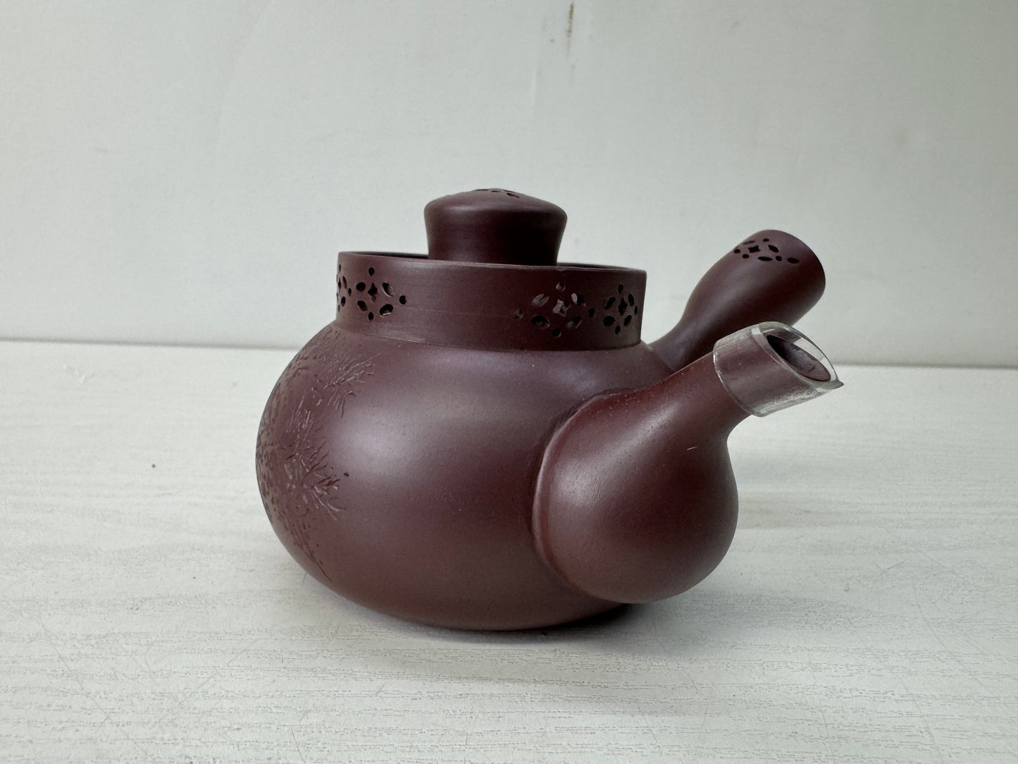 Y10626 KYUSU Banko-ware teapot signed box carved openwork Japan antique Sentcha