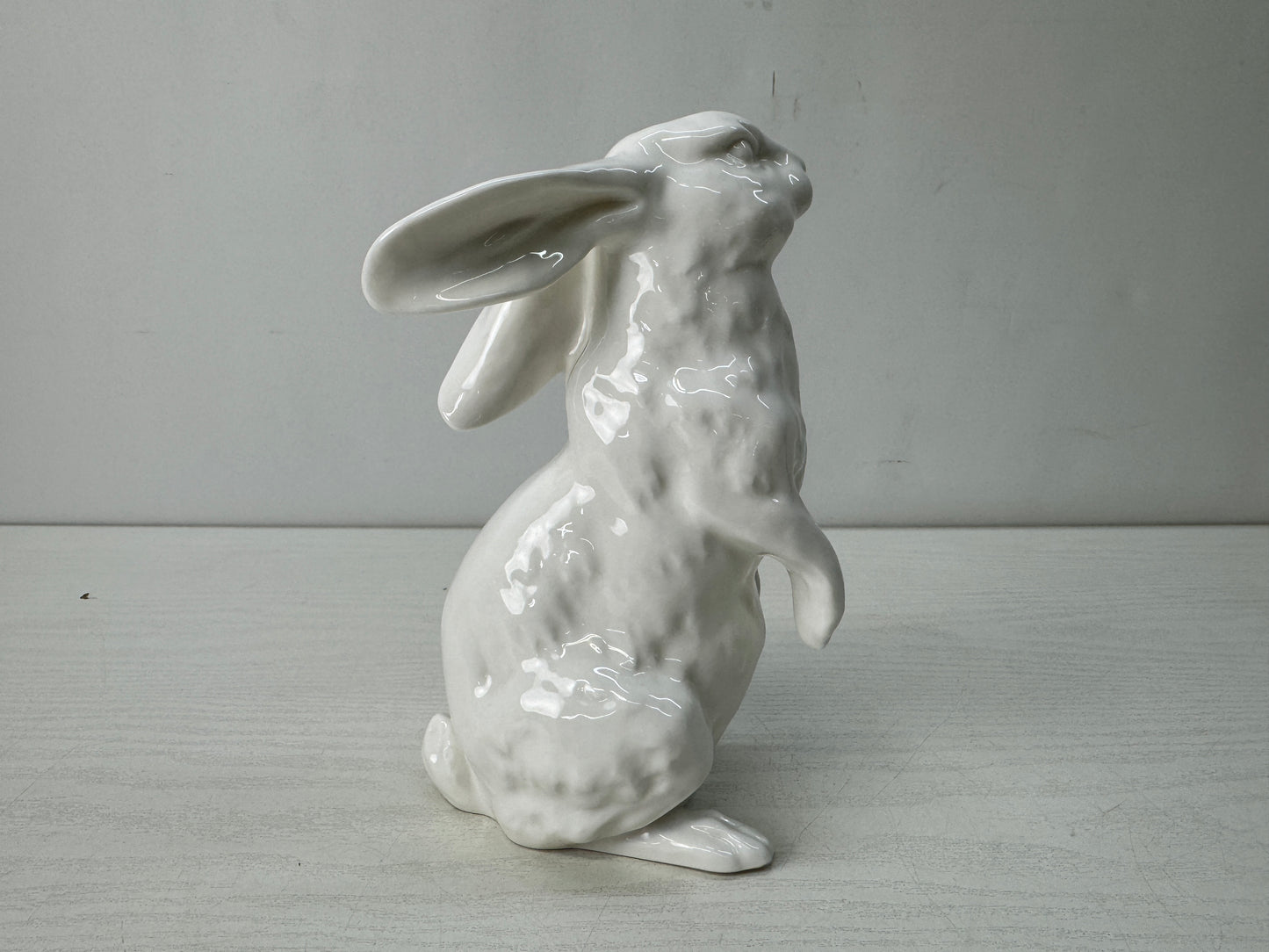 Y10636 OKIMONO Noritake white porcelain Rabbit figurine signed Japan antique