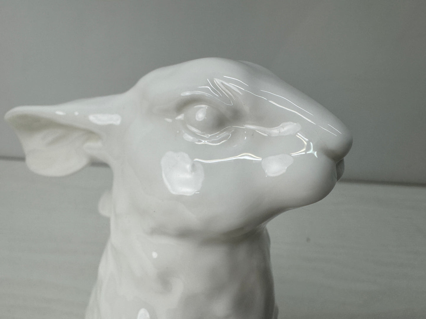 Y10636 OKIMONO Noritake white porcelain Rabbit figurine signed Japan antique