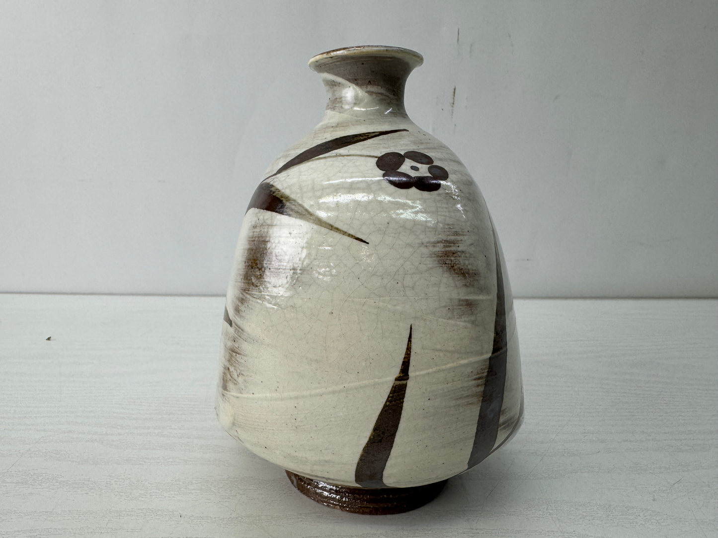 Y10639 VASE Karatsu-ware flat pot signed box Ekaratsu Japan antique interior