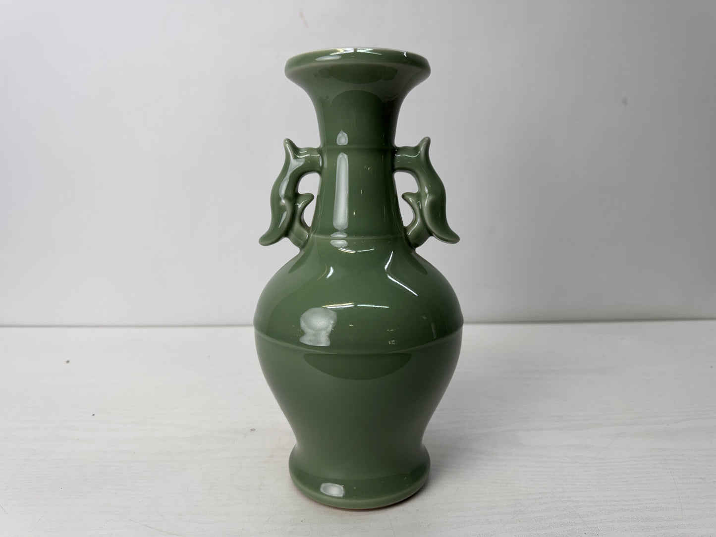 Y10640 FLOWER VASE Kyo-ware celadon signed box Japan antique ikebana interior