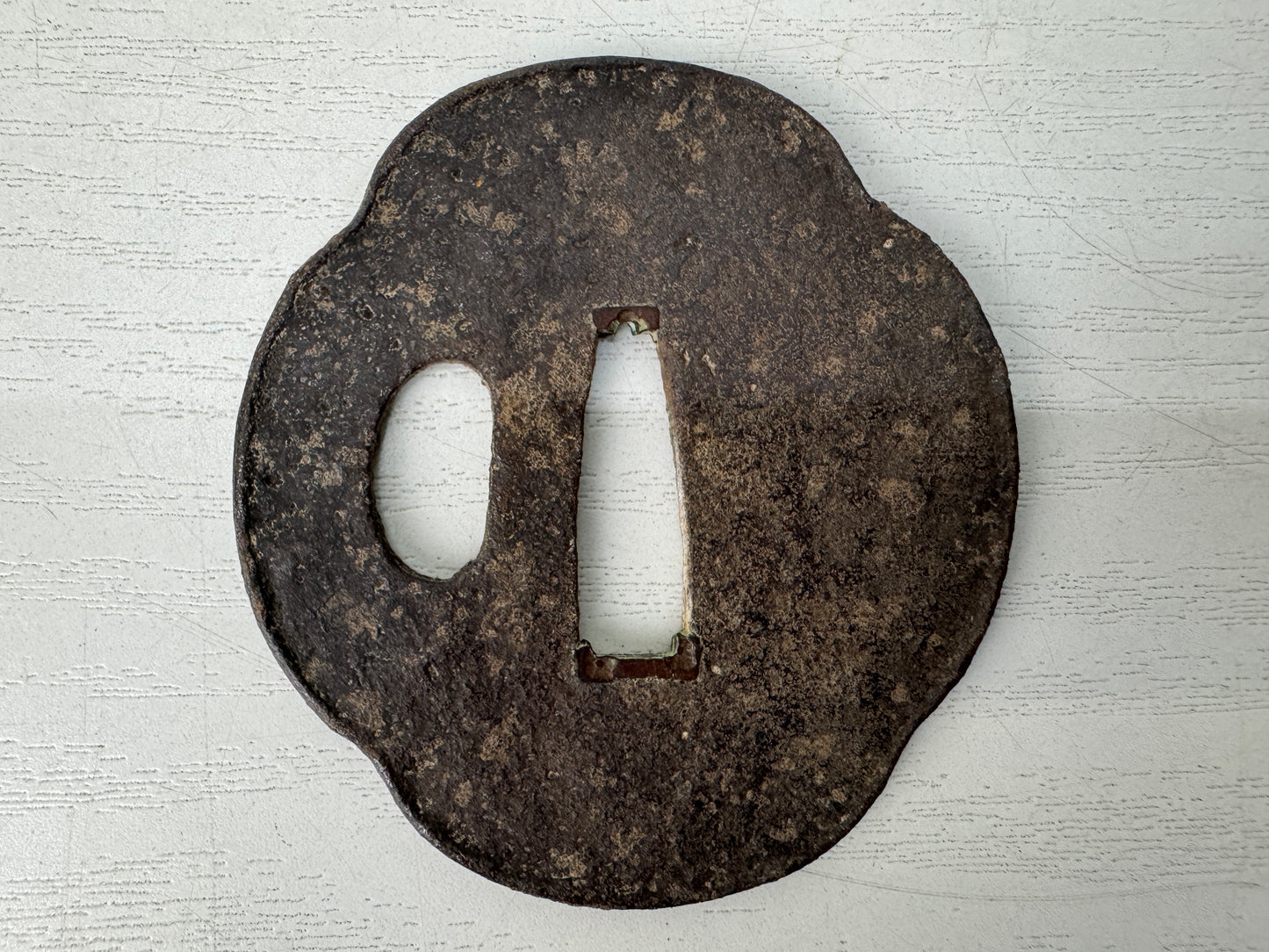 Y10657 TSUBA Iron Wakizashi sword guard Japan antique samurai katana koshirae