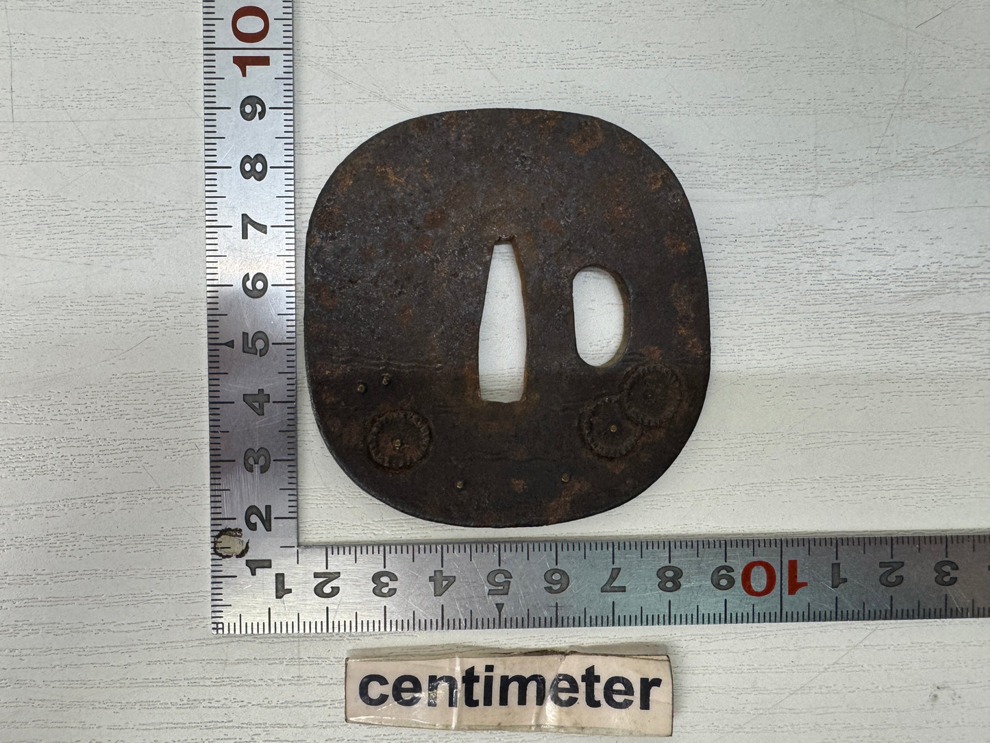 Y10658 TSUBA Iron sword guard Flower inlay Japan antique samurai katana koshirae