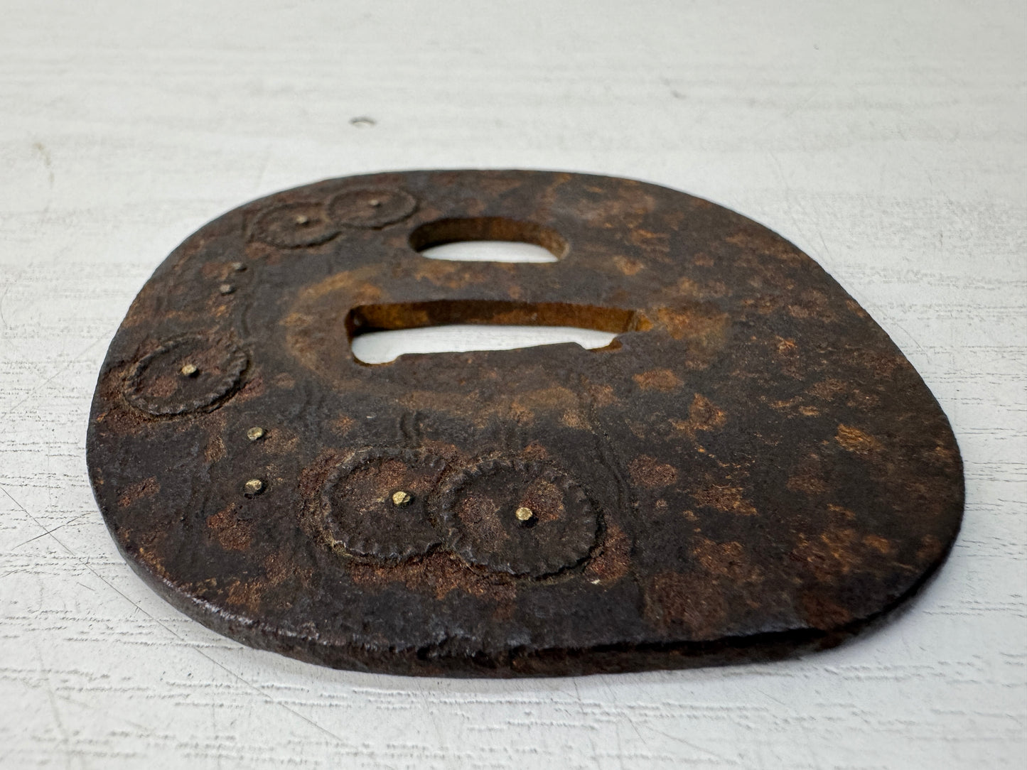 Y10658 TSUBA Iron sword guard Flower inlay Japan antique samurai katana koshirae