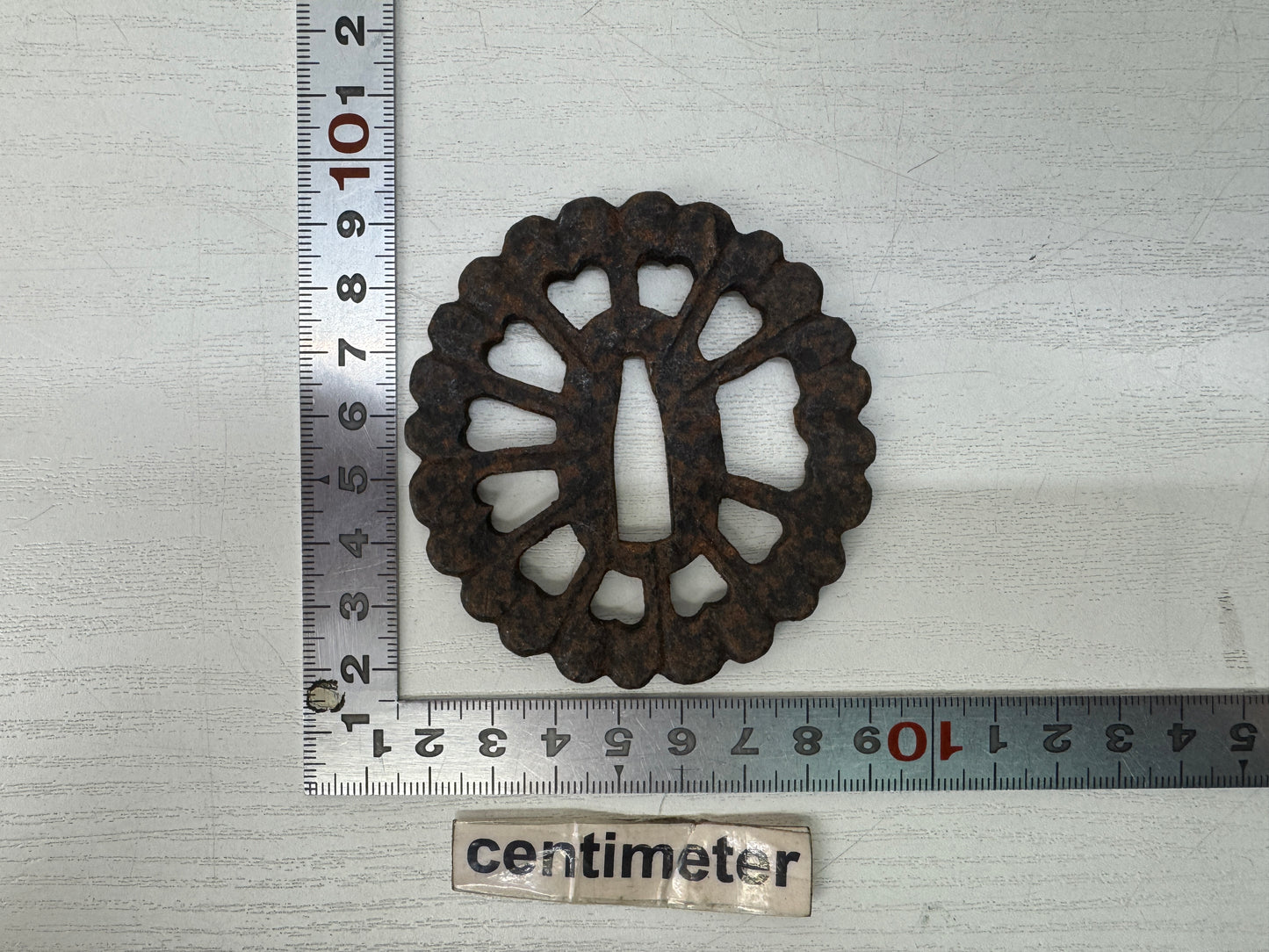 Y10662 TSUBA Iron sword guard chrysanthemum shape Japan antique samurai katana