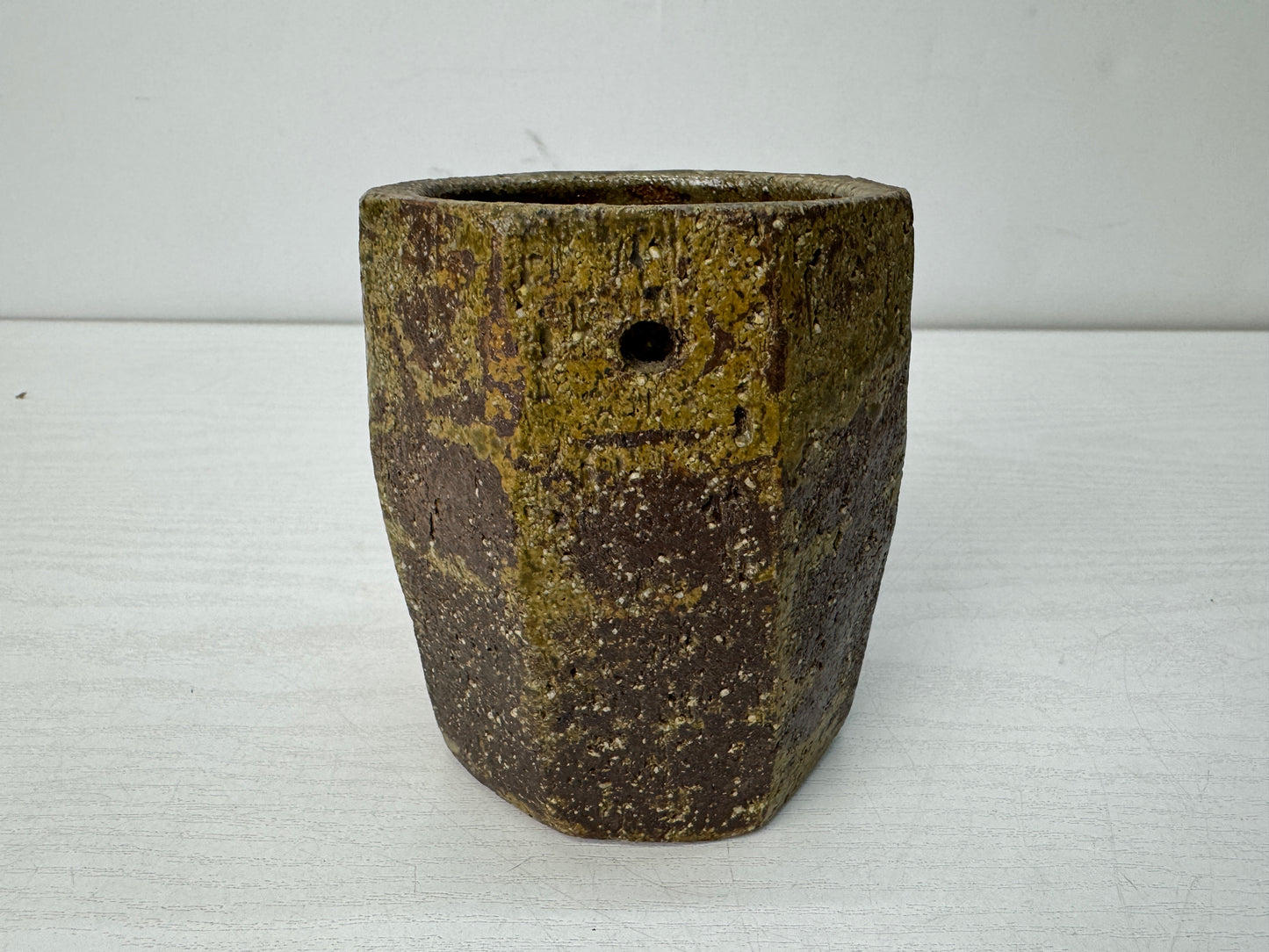 Y10666 FLOWER VASE Iga-ware octagonal signed box Japan antique ikebana floral