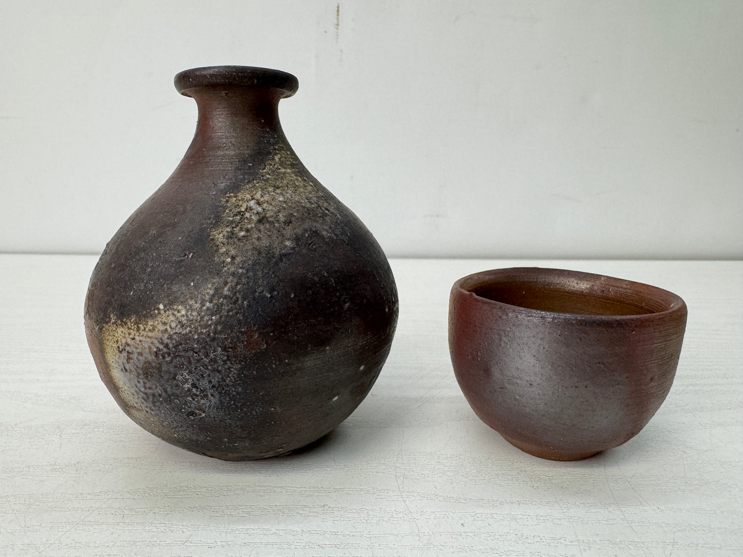 Y10667 CHOUSHI Bizen-ware Sake bottle cup signed box Japan antique tableware