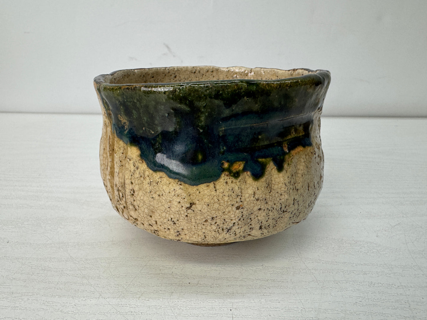 Y10693 CHAWAN Oribe-ware bowl signed box Japan antique tea ceremony pottery cup