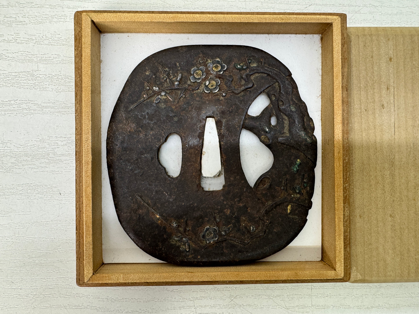 Y10702 TSUBA Iron Large sword guard box Japan antique samurai katana koshirae