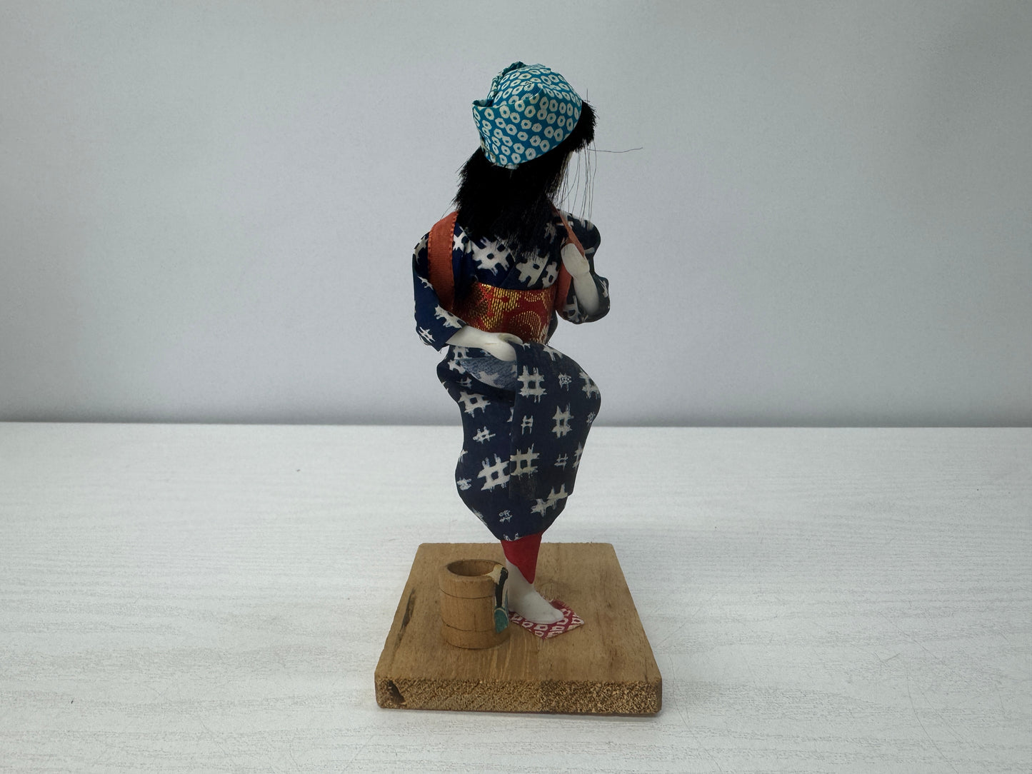 Y10706 NINGYO Japanese doll Kimono girl figurine figure Japan antique interior