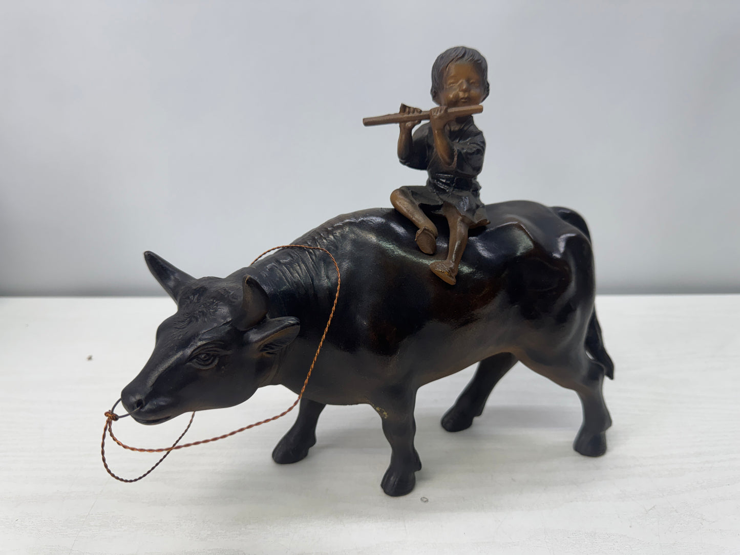 Y10707 OKIMONO Cast Iron figurine Ox Boy figure Japan antique interior ornament