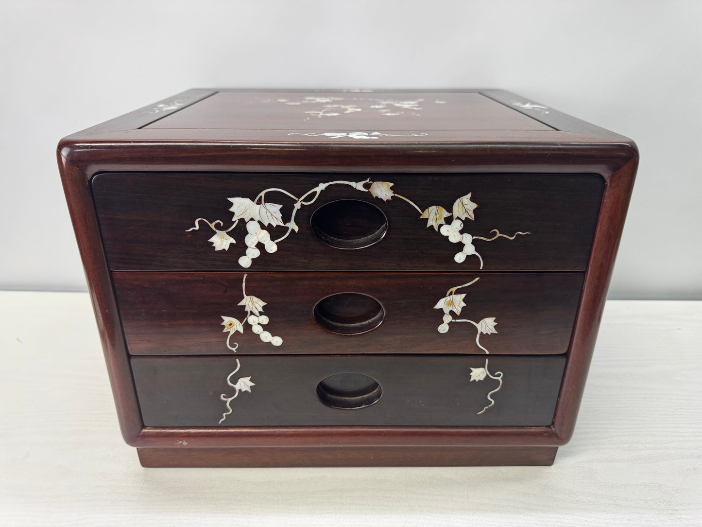 Y10711 TANSU Chinese quince 3-tiered small chest drawers Japan antique interior