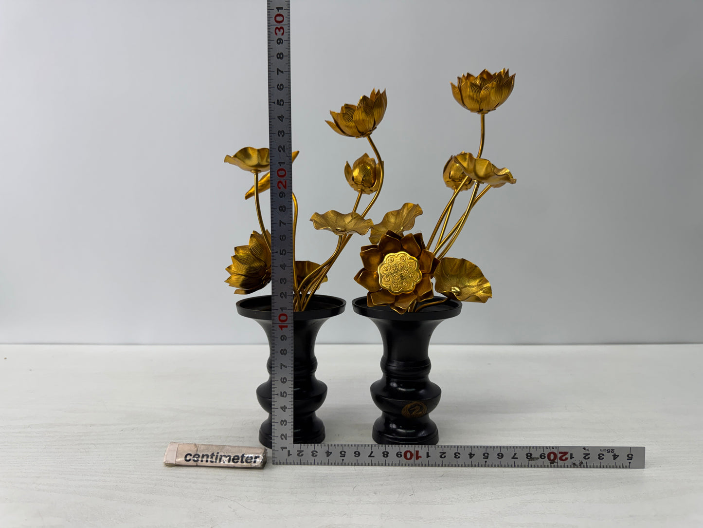 Y10806 Buddhist Altar Equipment metal Lotus ornament Vase pair Japan antique