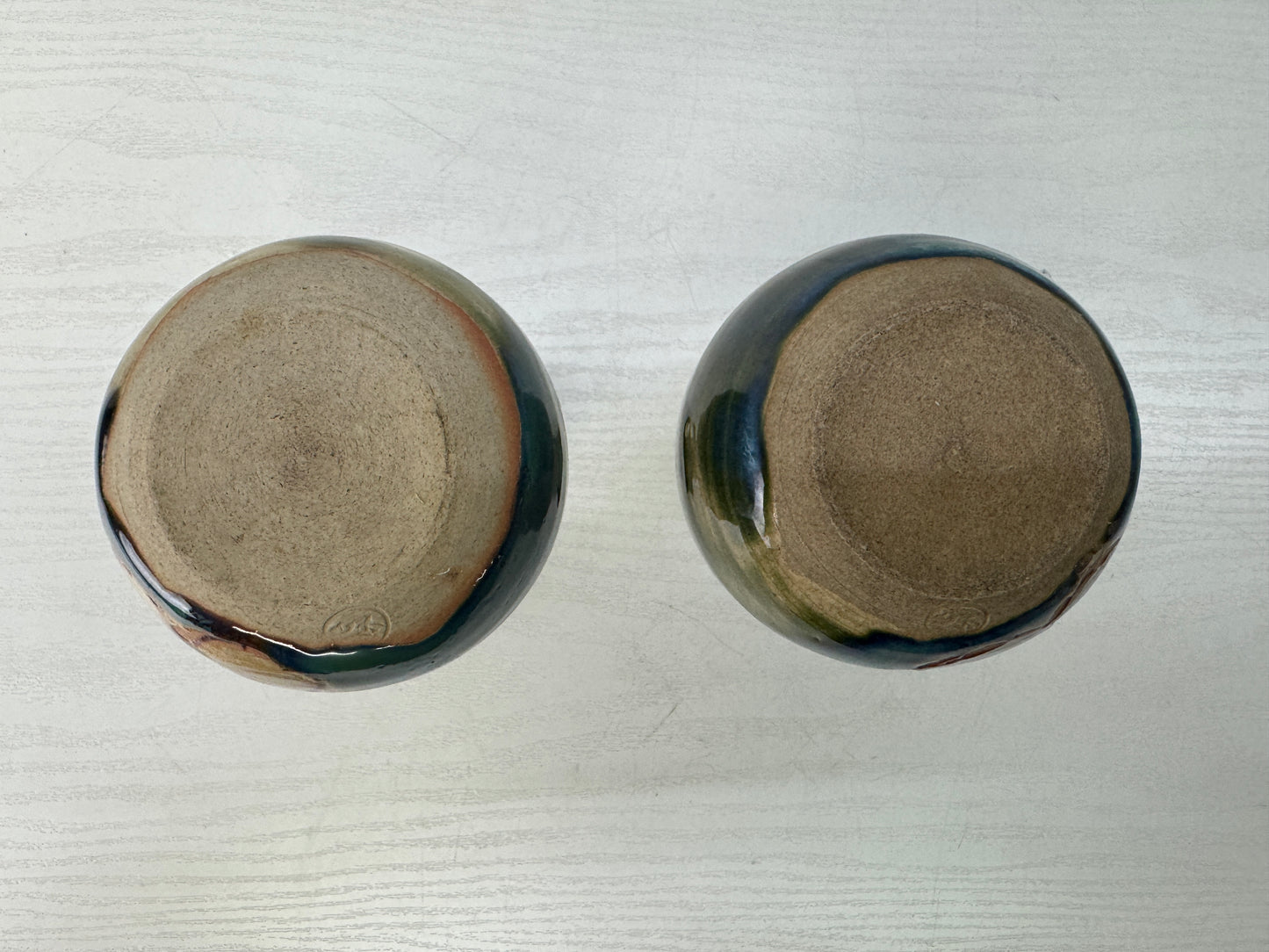 Y10808 CHOUSHI Oribe-ware Tokkuri Sake bottle cup pair signed box Japan antique